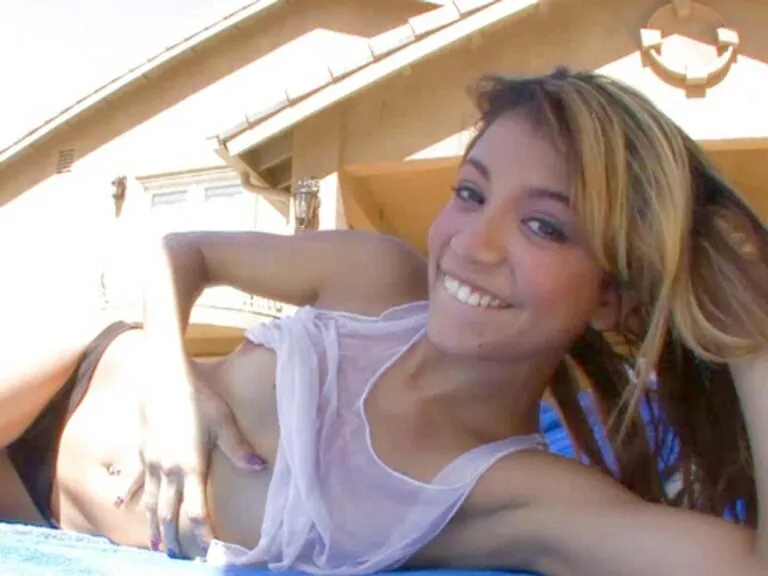 From The Car To The Living Room, Veronica Lusts After Cock And Sticky Cum